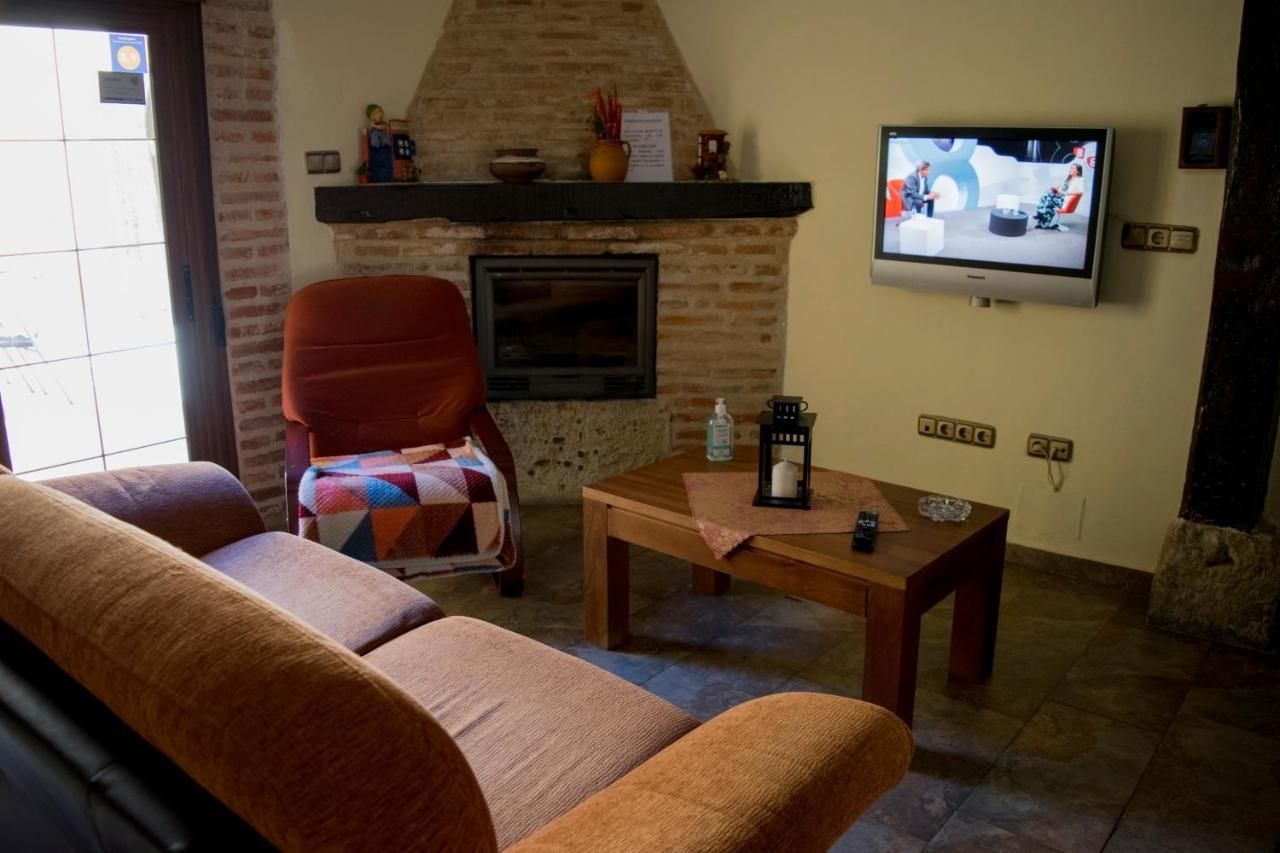 Vivienda Turistica El Caneco Holiday home Tordesillas